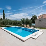 Villa Mirce -