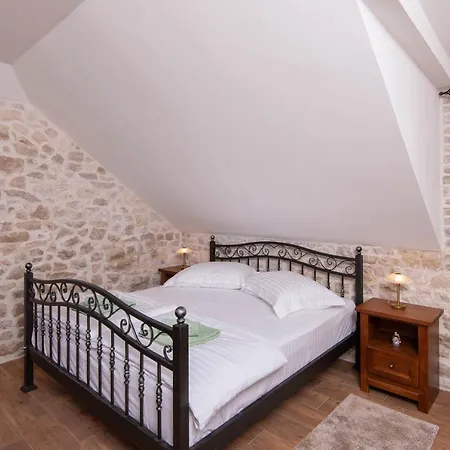 Vila Mirce -