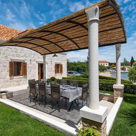 Mirce - Villa *